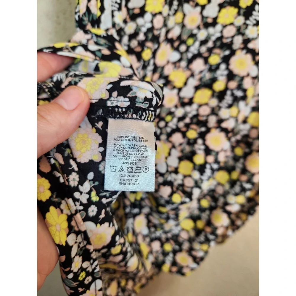 LOFT Womens XS Multicolor Floral V-Neck Blouse Ruffle Sleeveless Top